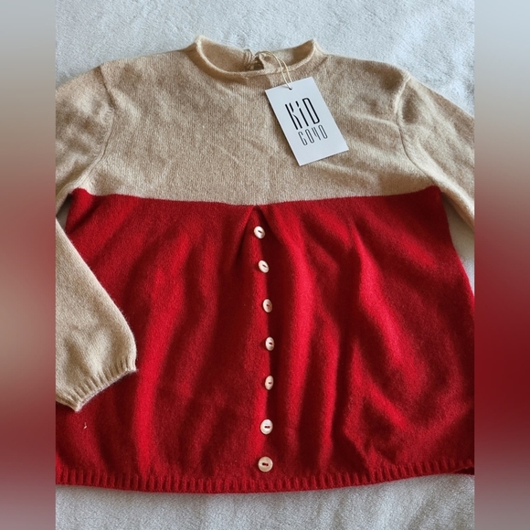 Red and Tan Cashmere Sweater - Picture 2 of 7